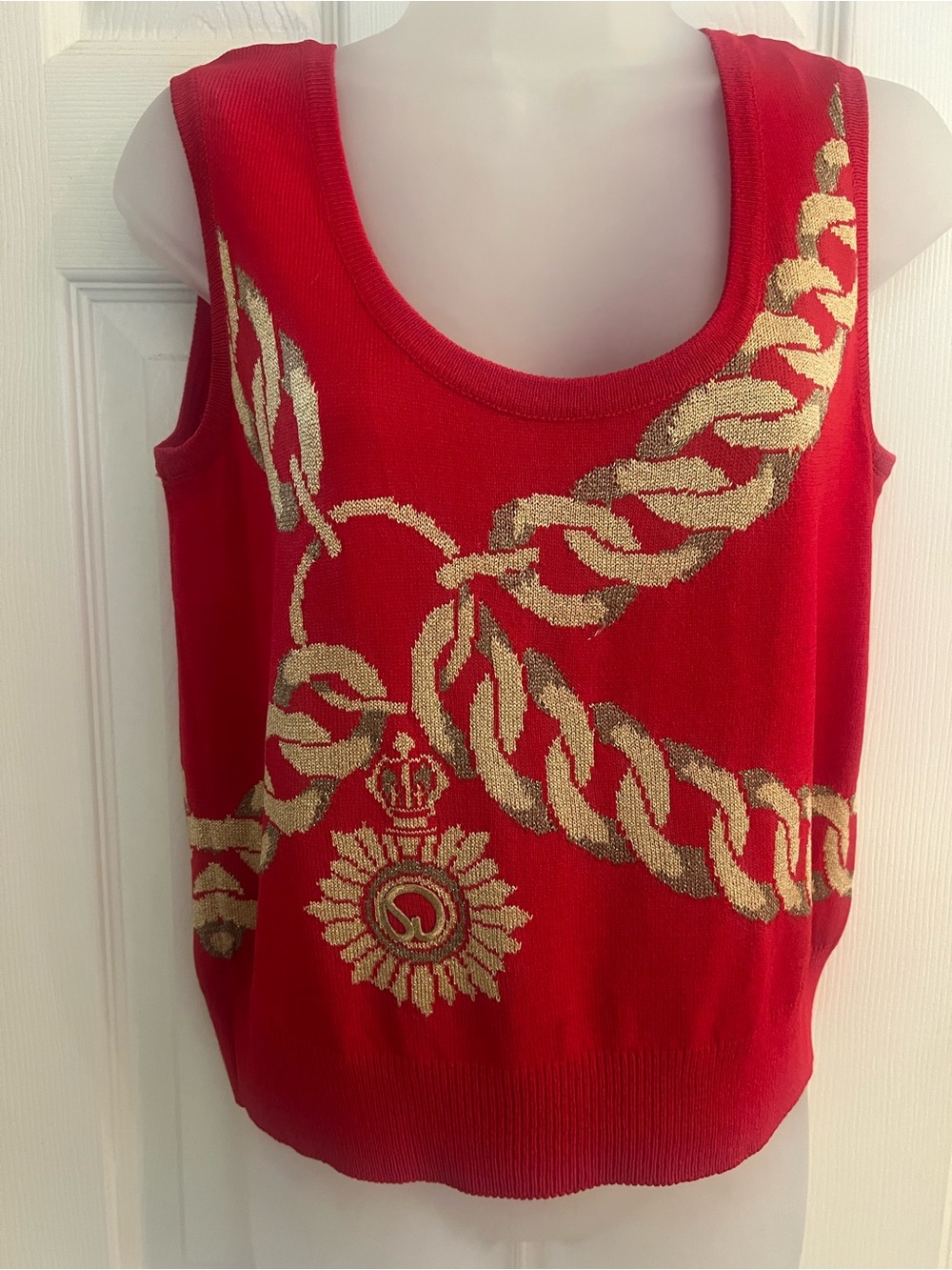 St. John knit 80’s maximalist knit small top